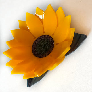 Decorative sunflower bowl