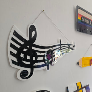 Musical staff earring holder
